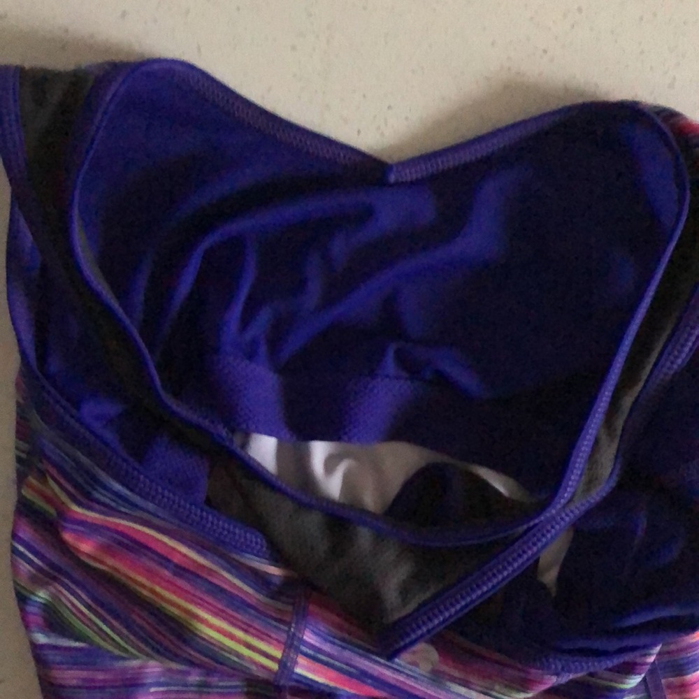 Colorful Striped workout Top - Picture 6 of 6